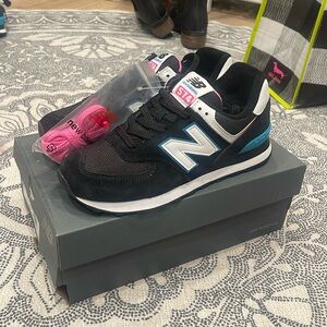New Balance 8.5 sneakers